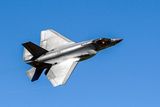 Podle výrobce má F-35 Lightning II obstát v operačním nasazení až do roku 2070.