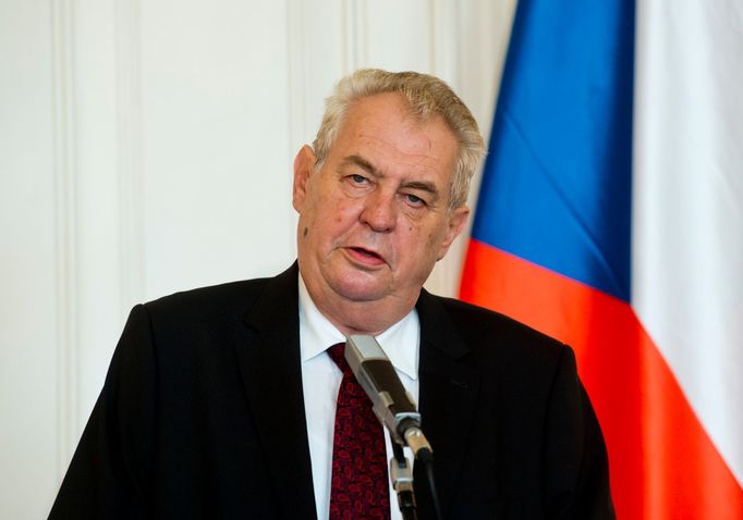 Miloš Zeman při tiskové konferenci na Pražském hradě.