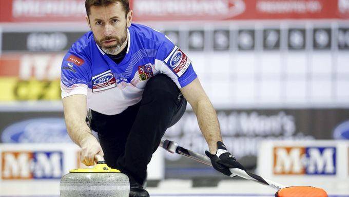 Jiří Snítil na MS v curlingu 2015