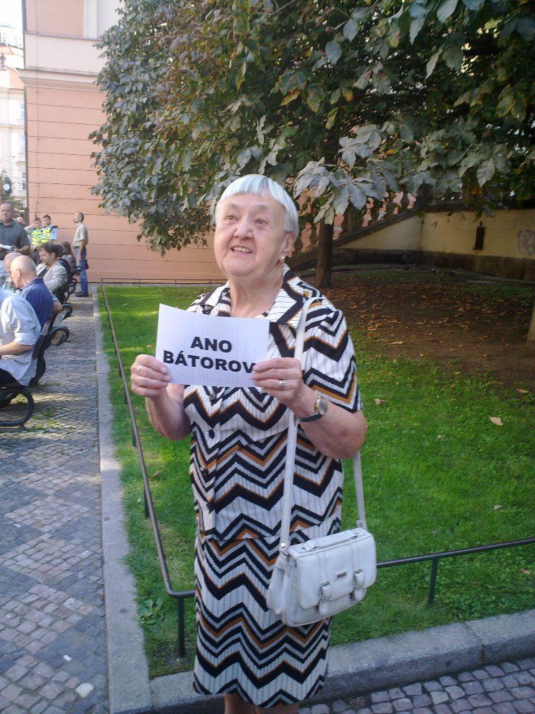 Demonstrace pro Bátoru