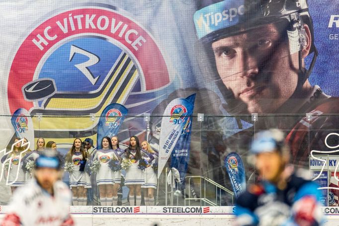 Roztleskávačky. HC Vítkovice Ridera - HC Bílí Tygři Liberec, 38. kolo extraligy