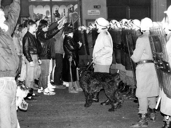 Demonstrace "Chceme čistý vzduch" v Teplicích v listopadu 1989.