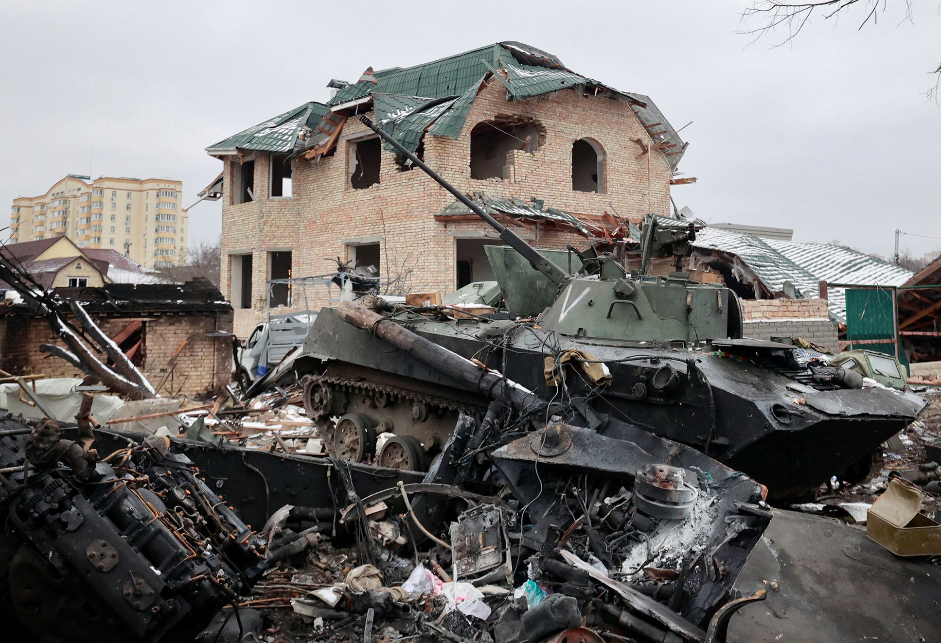 Foto / Buča / Zničené tanky / Ukrajina / 1. 3. 2022