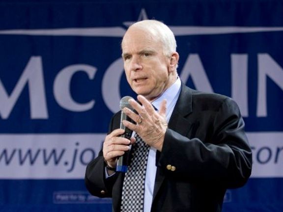 Více o Johnu McCainovi