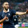 Francie - Nizozemsko: Karim Benzema slaví gól