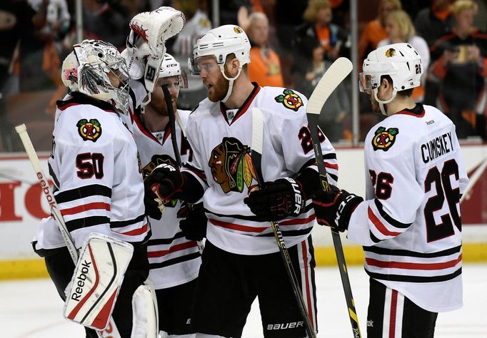 Chicago oslavuje postup do finále NHL.