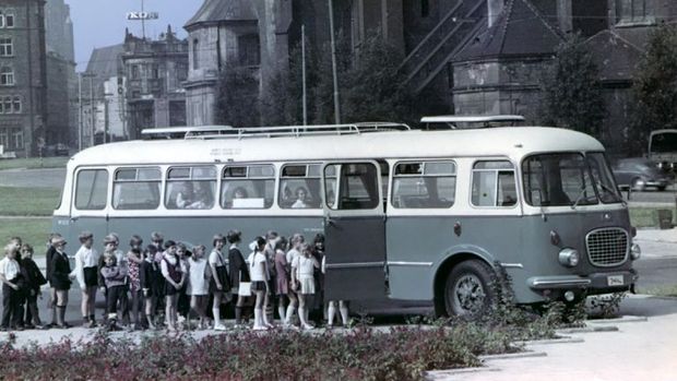 Autobusy, které zaručeně neznáte. Několik dvojčat slavného RTO i maďarská Avie