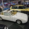 historická a filmová auta autosalon Paříž