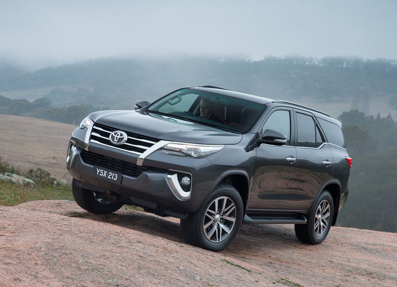 Toyota Fortuner