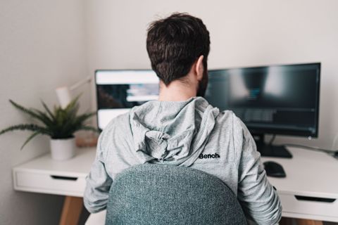 #komentář: Omezení pohybu a zavřené kanceláře mění naše pracovní prostředí k lepšímu