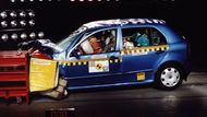 Mezitím podstoupil hatchback crash test u nezávislé instituce EuroNCAP a získal za ochranu pasažerů čtyři hvězdičky.