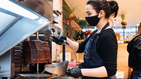 Rodák z Valašska vaří veganský kebab. Nejsme aktivisti, snižujeme spotřebu masa, říká