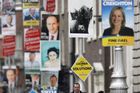 Irské volby ve stínu krize vyhrála s převahou opozice