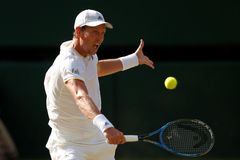 Berdych končí těsně před finále, Kvitová schytala ve Stanfordu debakl