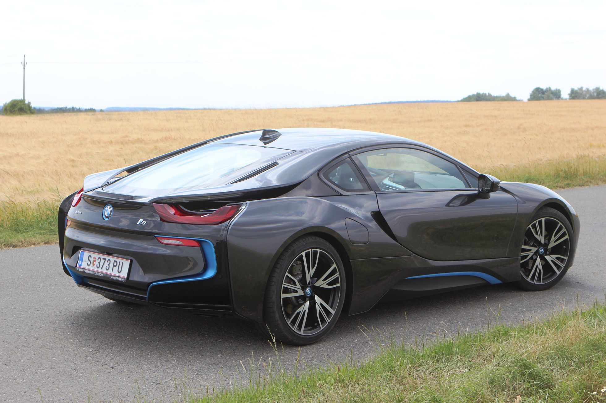 BMW i 8 - zadní