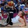 Paralympionici bojují o první medaile