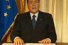 Berlusconi podle soudců spolupracoval s mafií