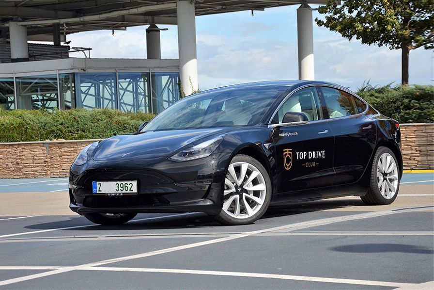 Tesla-Model-3