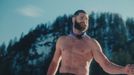 Jiří Procházka uplaval 30 metrů pod ledem