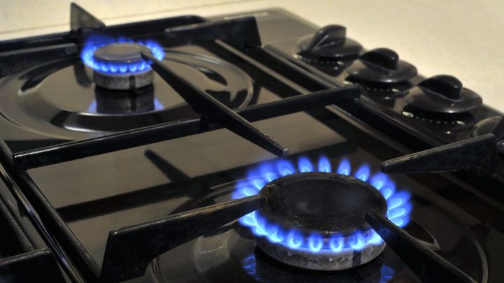 Češi svetr neobléknou, bojí se experti. Strop na ceny energií v otázkách a odpovědích; Zdroj foto: Shutterstock