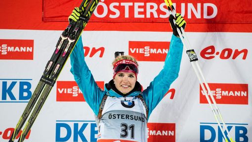Gabriela Soukalova vyhrála závod na 15 km v Östersundu