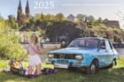 Dacia 1300, první licenční Renault 12. Konkrétní kousek je v původním stavu z roku 1979 a dostal se na titulku kalendáře.