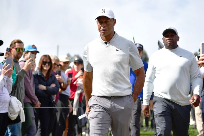 Feb 18, 2023; Pacific Palisades, California, USA; Tiger Woods makes his way to the twelfth hole tee during the third round of The Genesis Invitational golf tournament. Ma