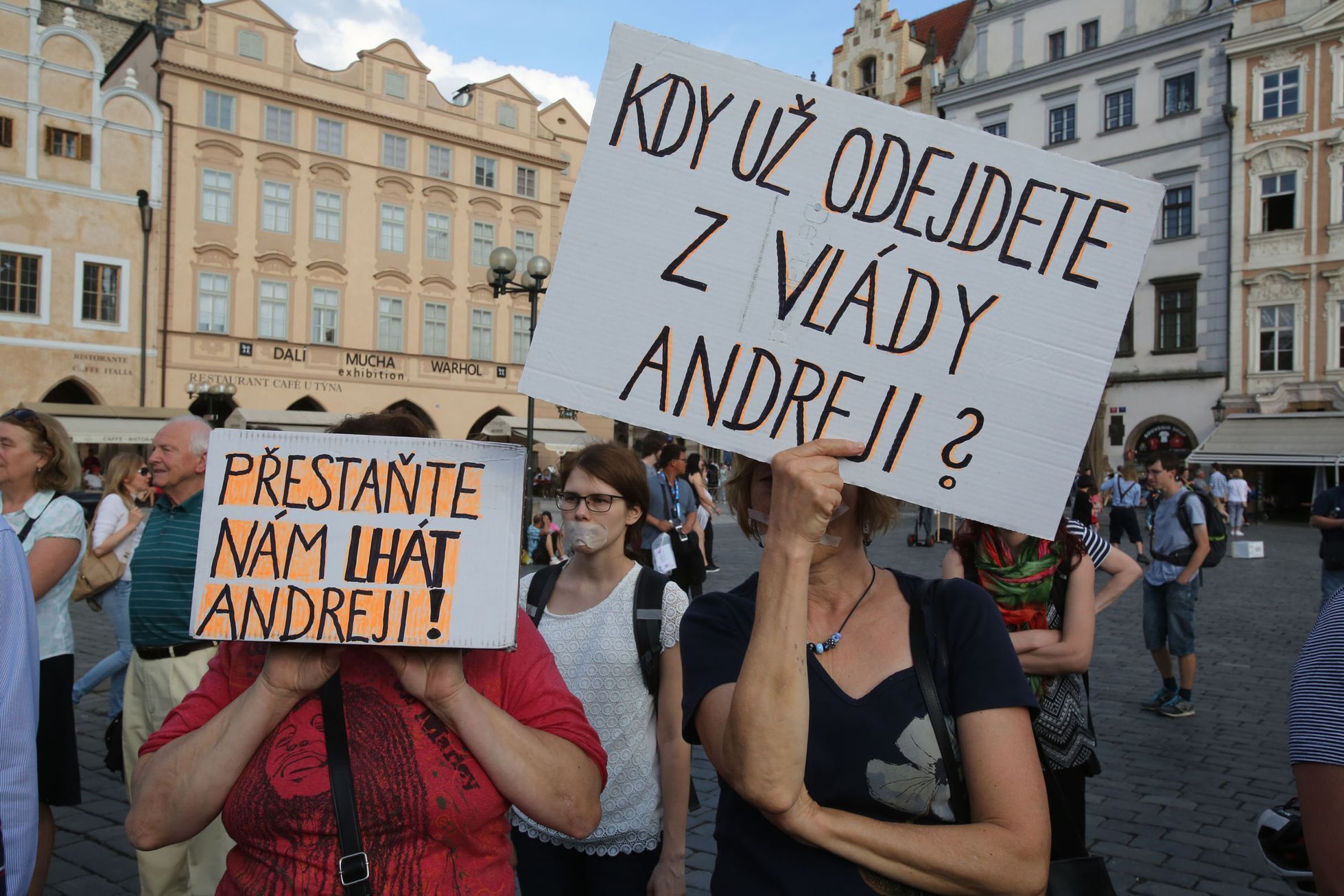 Tichý protest proti Babišovi