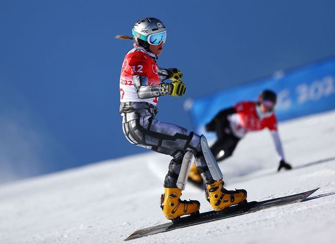 Ester Ledecká v kvalifikaci paralelního obřího slalomu.