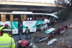 Nehodu autobusu z Francie nezavinila technická závada