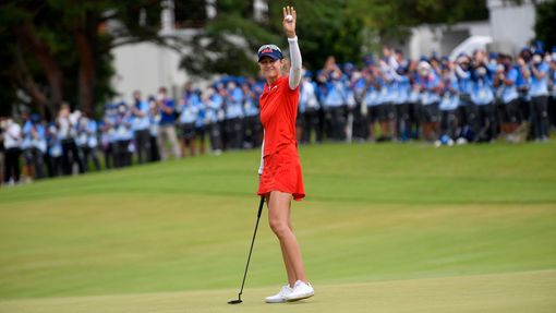 Golfistka Nelly Kordová slaví zlato na OH 2020