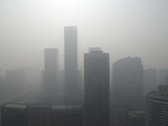 Peking halí smog