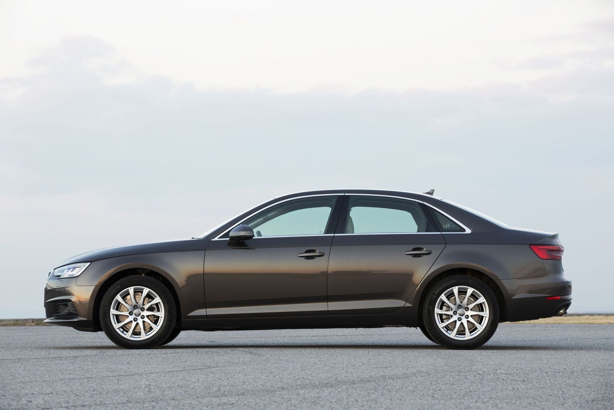 Audi A4 2016