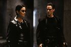 Warner Bros. natočí čtvrtý díl Matrixu, budou v něm hrát Reeves i Mossová