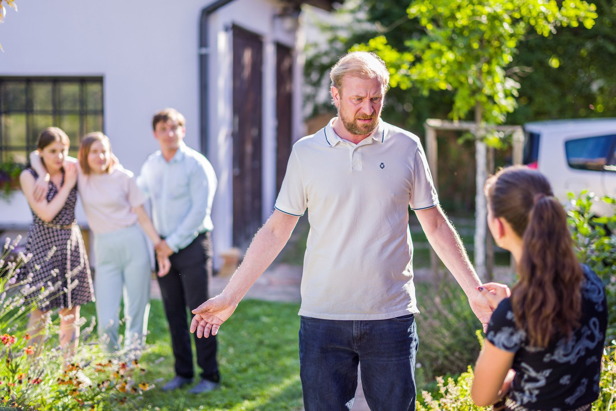 Táta v nesnázích, seriál, 2023