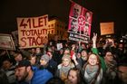 ČT nedáme, skandovali lidé v centru Prahy. Protestovali proti výrokům prezidenta Zemana o médiích