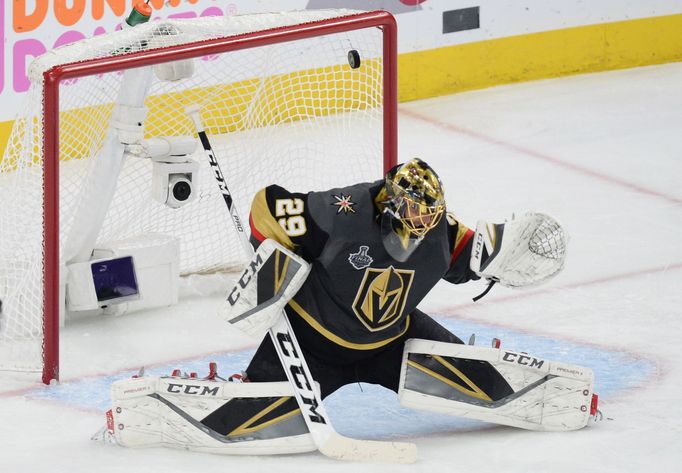 Marc-Andre Fleury inkasuje v pátém finále Stanley Cupu 2018