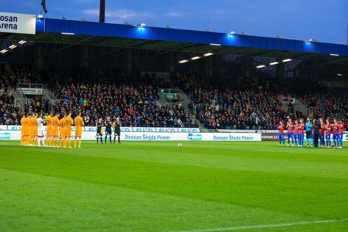 EPL, Plzeň-Dukla: vzpomínka na Františka Rajtorala