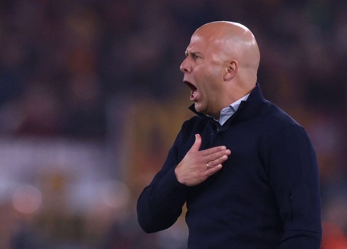 Soccer Football - Europa League - Quarter Final - Second Leg - AS Roma v Feyenoord - Stadio Olimpico, Rome, Italy - April 20, 2023 Feyenoord coach Arne Slot REUTERS/Claud