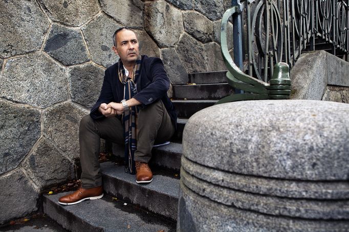 Kámel Daúd byl v roce 2016 hostem Festivalu spisovatelů Praha.