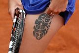 25letá tenistka je kromě skvělých výkonů na kurtu známá také četným tetováním.