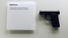 A pistol to shoot chemical substances to mark people and objects, used by the Federal Intelligence Service Bundesnachrichtendienst (BND), is seen on display in the 'Top Secret' Spy Museum in Oberhausen, July 10, 2013. The museum presents various objects, devices and gadgets used for spying or related to espionage. REUTERS/Ina Fassbender (GERMANY - Tags: SOCIETY ENTERTAINMENT) Published: Čec. 10, 2013, 2:52 odp.