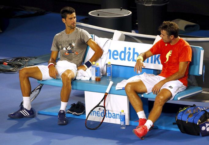 Stan Wawrinka a Novak Djokovič při tréninku na Australian Open 2016