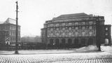 Budova filozofické fakulty v roce 1929