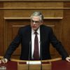 Řecký parlament schválil úspory, v ulicích byly protesty
