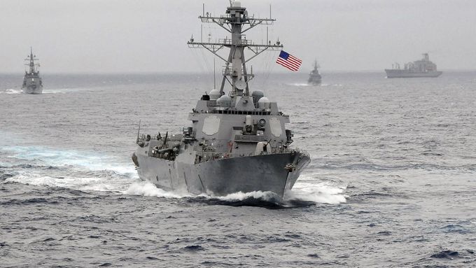 Americký torpédoborec USS Lassen na snímku z roku 2009.