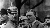 Erich Ludendorff, Adolf Hitler