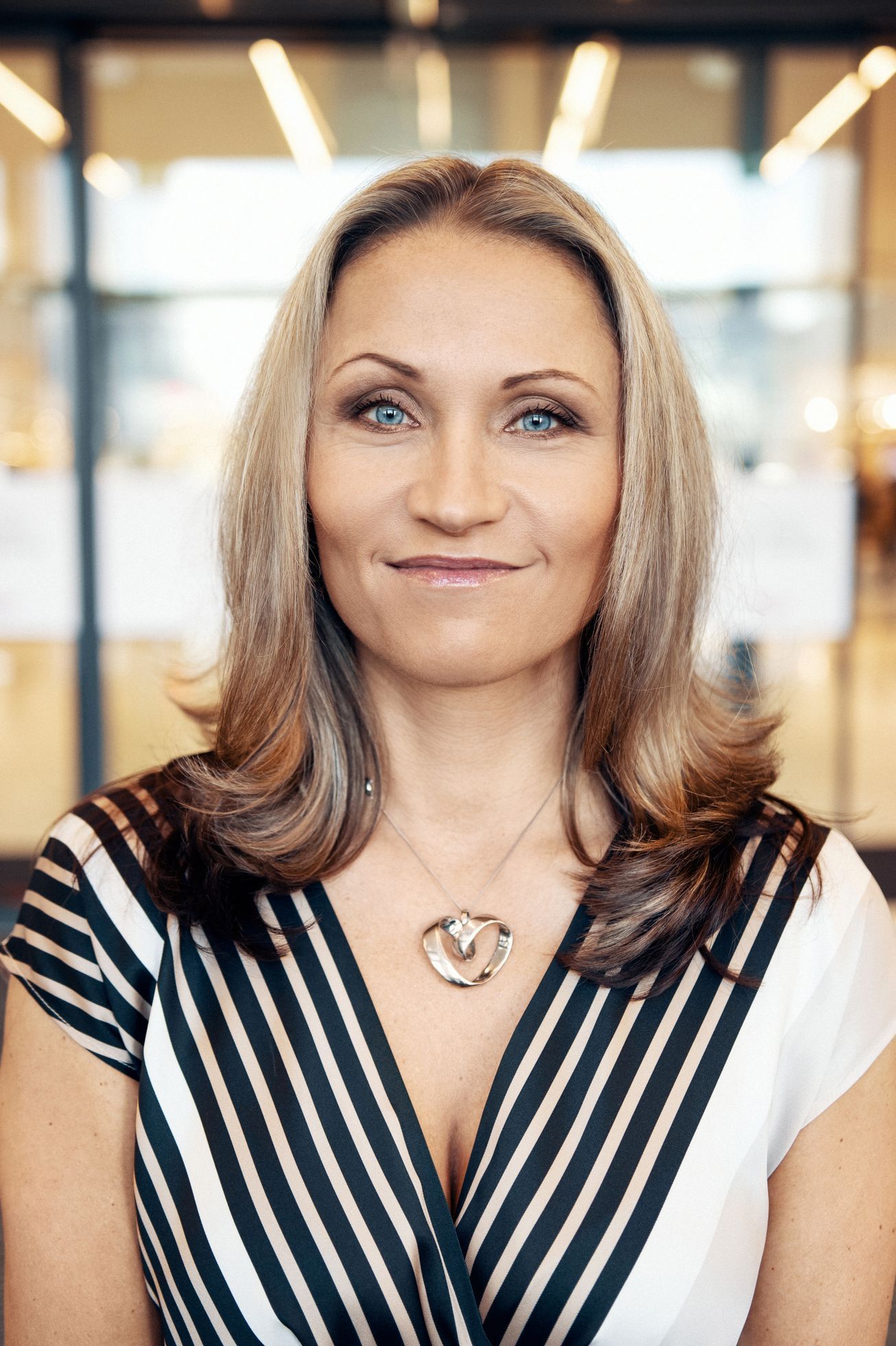 Avon, proměna, žena