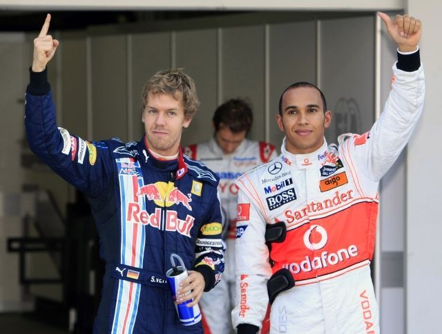 Sebastian Vettel a Lewis Hamilton