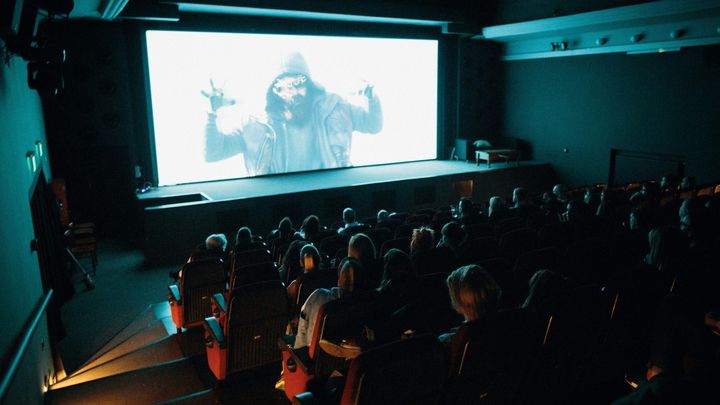 Kvíz: Hororová klasika. Jak dobře znáte filmy, které vás nenechaly v klidu spát?; Zdroj foto: Pexels / Bence Szemerey